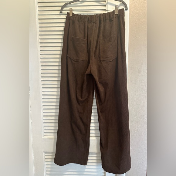 Brown Stretchy Corduroy Pants Size M - Picture 3 of 5